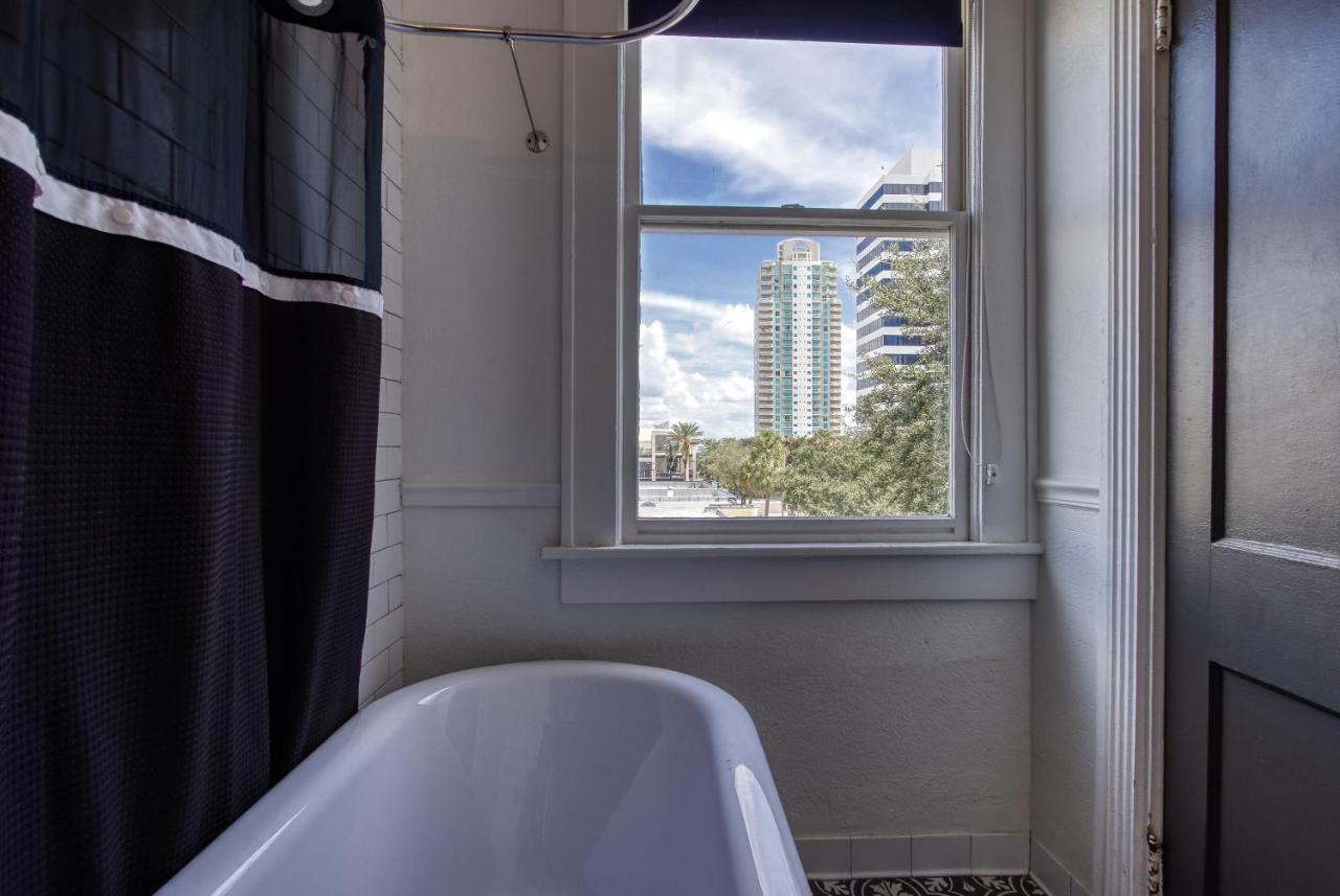 New Hotel Collection Downtown St Pete 세인트피터즈버그 외부 사진