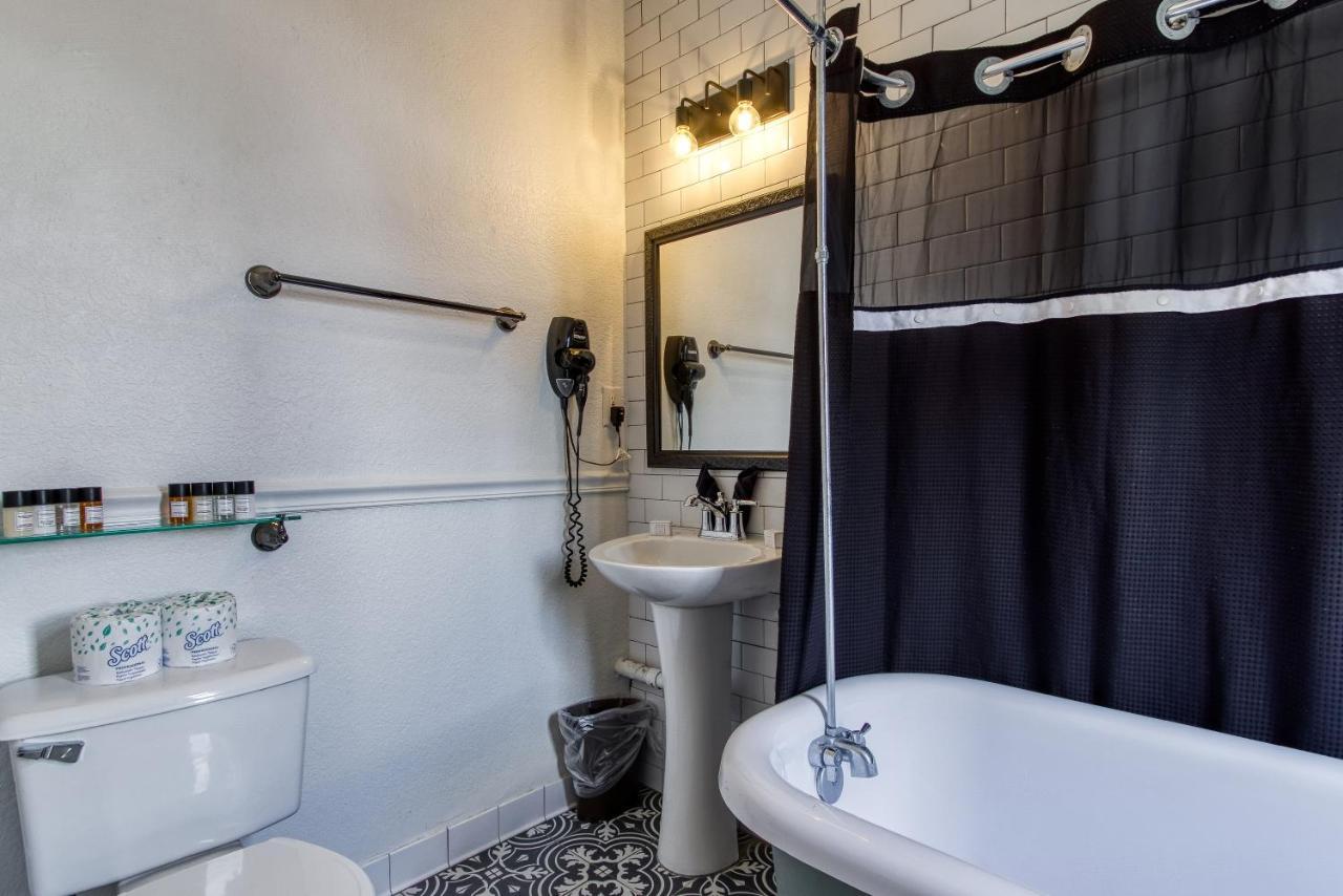 New Hotel Collection Downtown St Pete 세인트피터즈버그 외부 사진